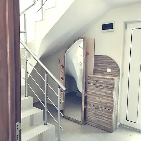 فيلة Golf Ariel *