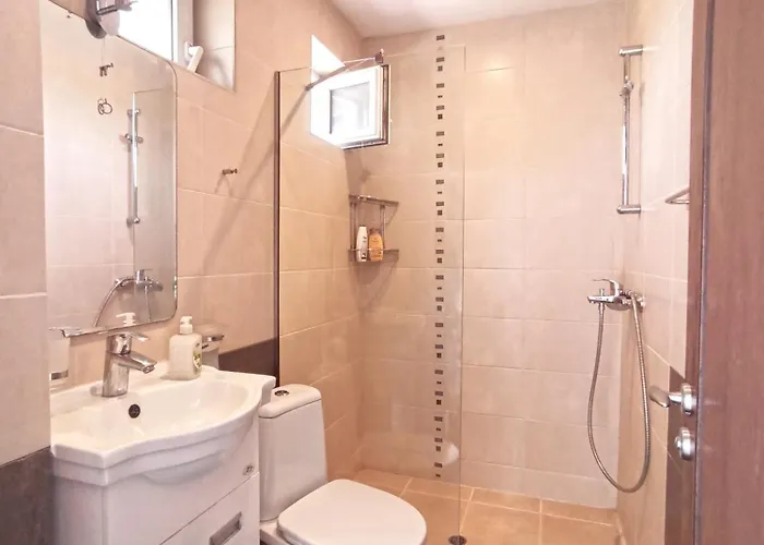 Golf Ariel Villa Kavarna